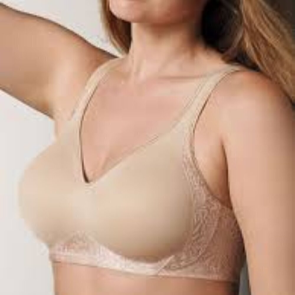Playtex 18 Hour Seamless Smoothing Nude Beige Wireless Bra Women's 44DDD Comfort